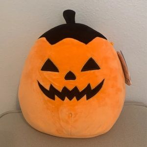 halloween squishmallow paige the pumpkin 8” NWT